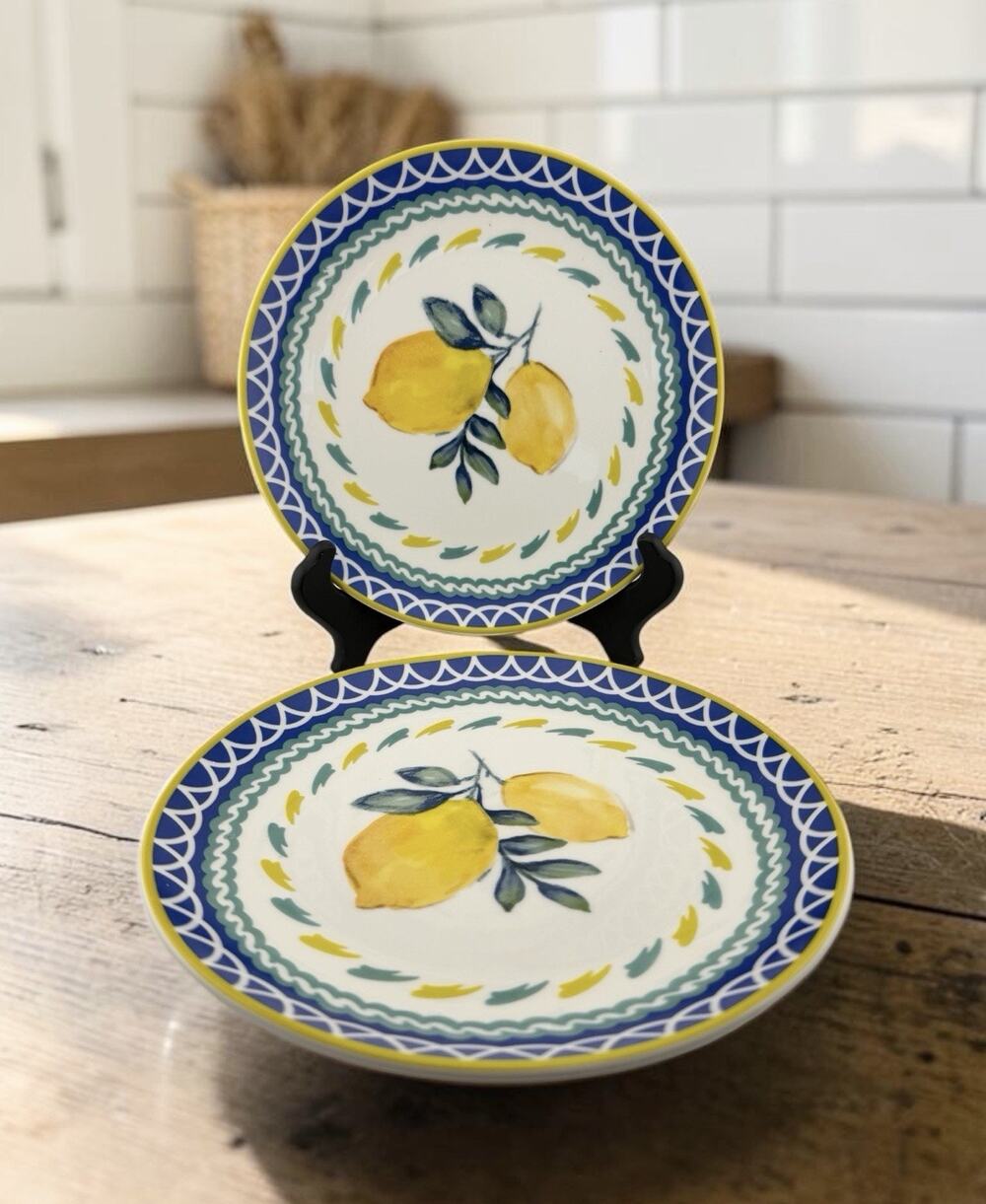 Southern Living "Amalfi" 8.5" Stoneware Plates Lemon Motif Set of Two-New